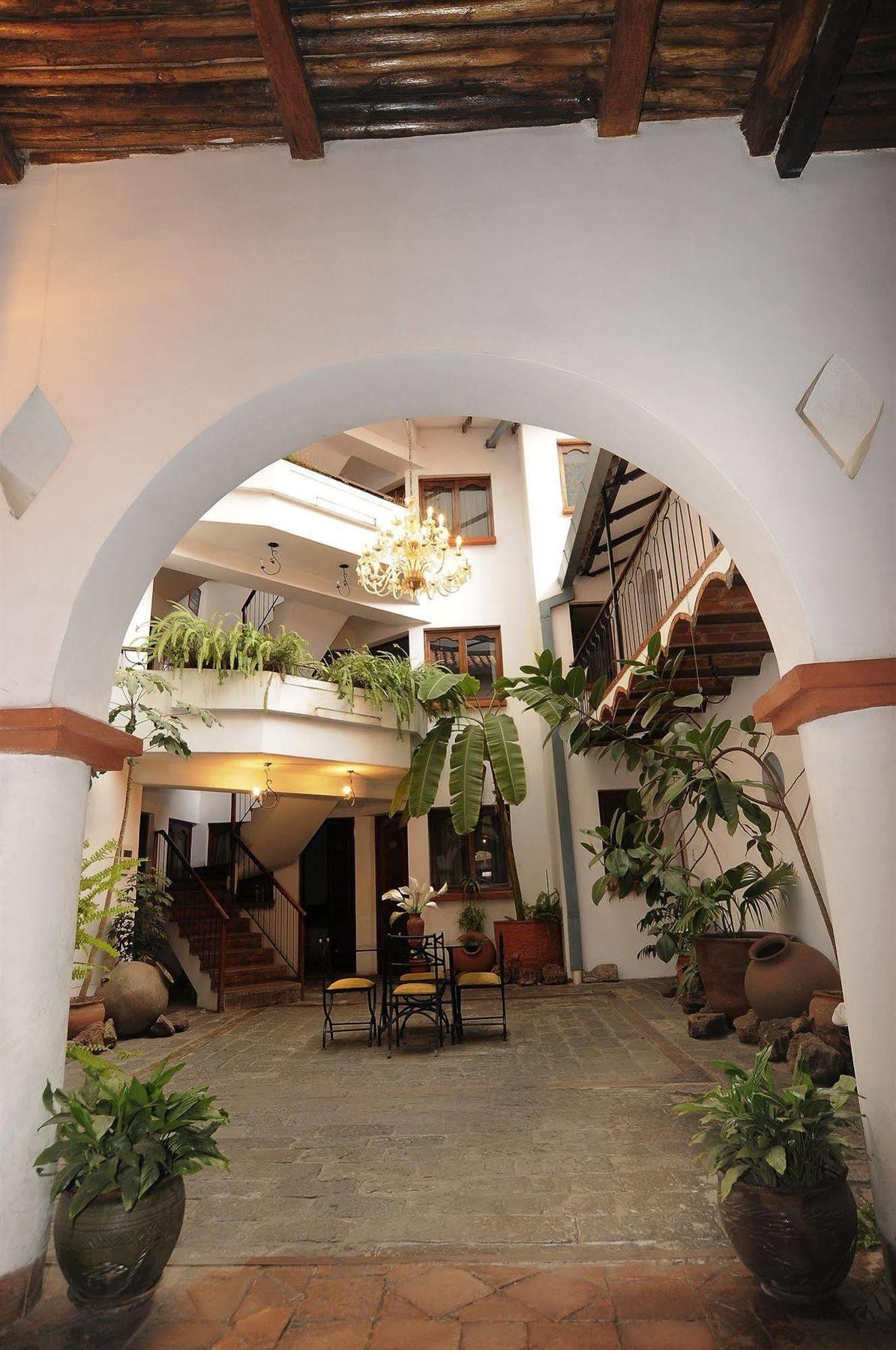 Hostal Recoleta Sur سوكر المظهر الخارجي الصورة